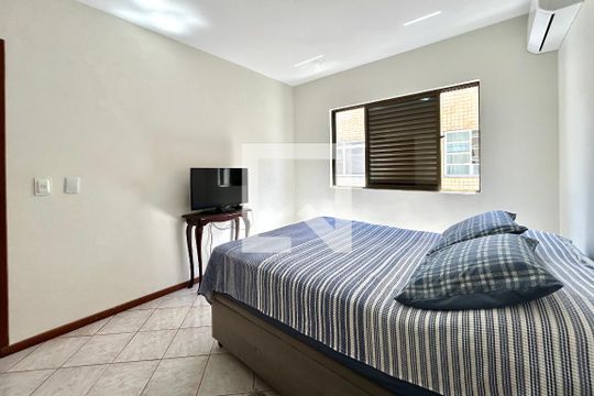 Quarto 2 de apartamento para alugar com 4 quartos, 240m² em Centro, Florianópolis