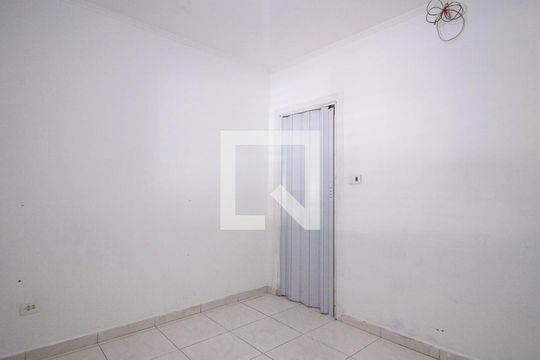 Casa à venda com 4 quartos, 300m² em Vila Sapopemba, São Paulo