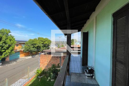Casa à venda com 3 quartos, 126m² em Canudos, Novo Hamburgo