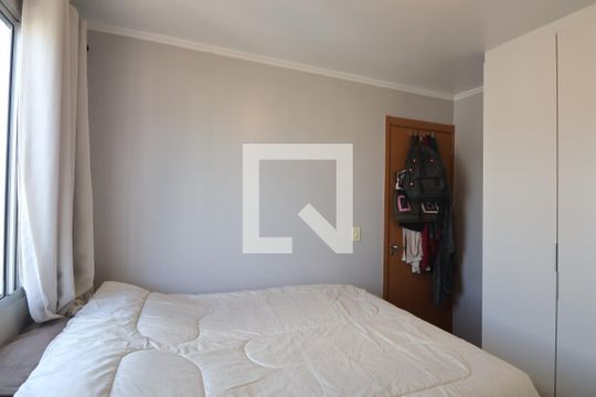 Quarto 1 de apartamento à venda com 2 quartos, 41m² em São José, Canoas