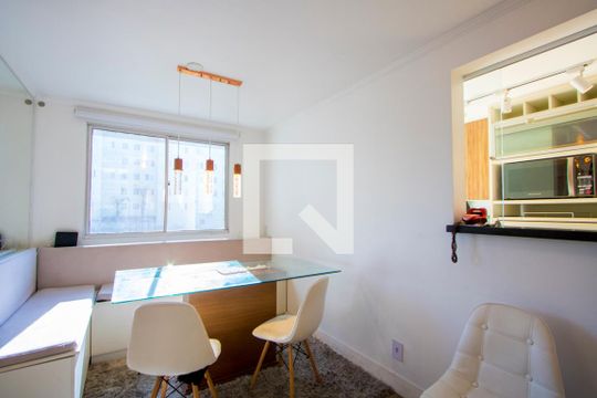 Sala 1 de apartamento à venda com 3 quartos, 130m² em Parque Sao Vicente, Santo André