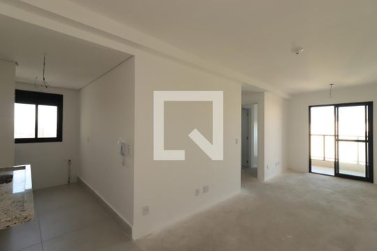 Sala de apartamento à venda com 2 quartos, 58m² em Vila Valparaíso, Santo André
