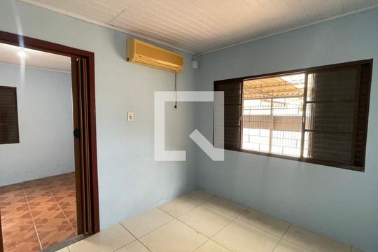 Casa à venda com 2 quartos, 115m² em Vicentina, São Leopoldo