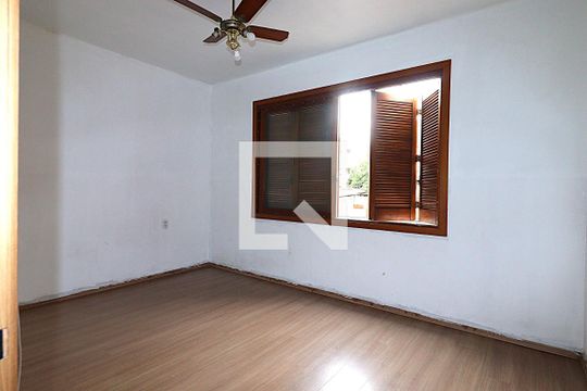 Apartamento à venda com 2 quartos, 70m² em Santa Cecília, Porto Alegre