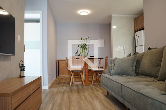 Sala de apartamento à venda com 2 quartos, 68m² em Vila Zanardi, Guarulhos
