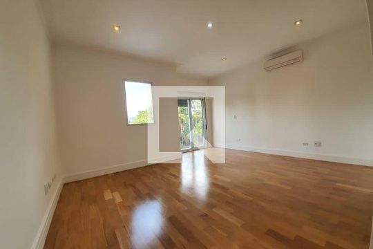 Quarto de casa à venda com 4 quartos, 450m² em Alphaville Centro Industrial e Empresarial/Alphaville., Barueri
