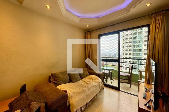 Sala de apartamento à venda com 3 quartos, 76m² em Gopouva, Guarulhos