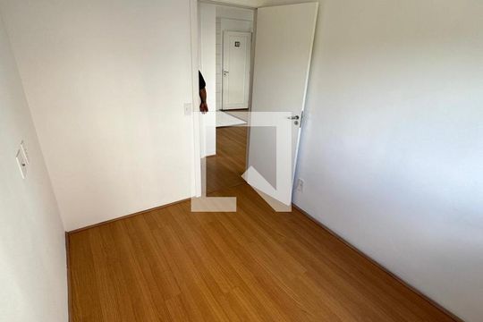 Quarto de apartamento à venda com 2 quartos, 42m² em Jardim Nossa Senhora do Carmo, São Paulo