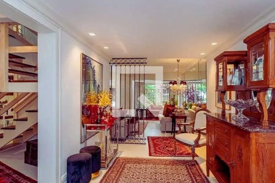 Sala de casa à venda com 3 quartos, 307m² em Menino Deus, Porto Alegre