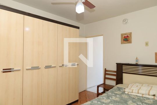 Quarto 1 - Suíte de casa à venda com 3 quartos, 334m² em Parque Cruzeiro do Sul, São Paulo