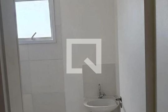 Apartamento à venda com 1 quarto, 43m² em Jardim Tres Irmaos, Taboão da Serra