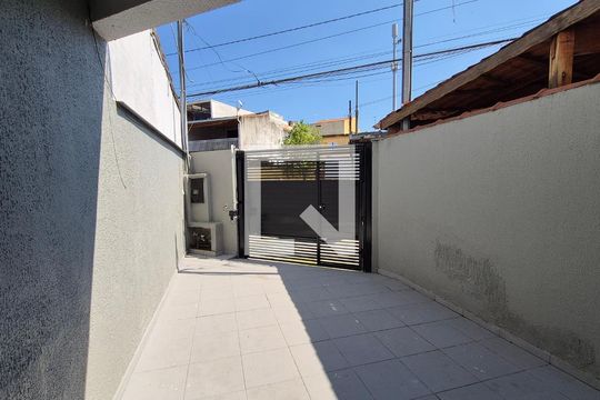 Vista  de casa à venda com 2 quartos, 85m² em Parque Capuava, Santo André