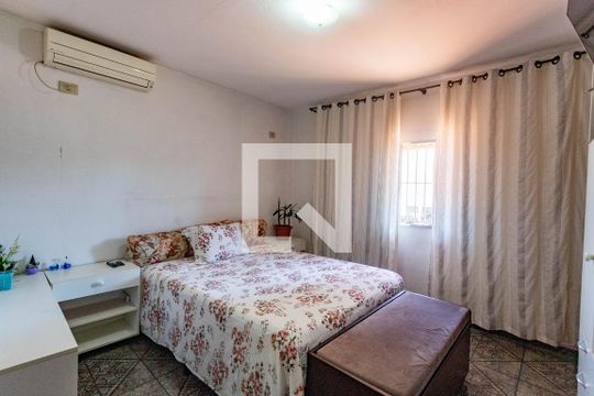 Casa 1 - Quarto 1  de casa à venda com 4 quartos, 384m² em Americanópolis, São Paulo