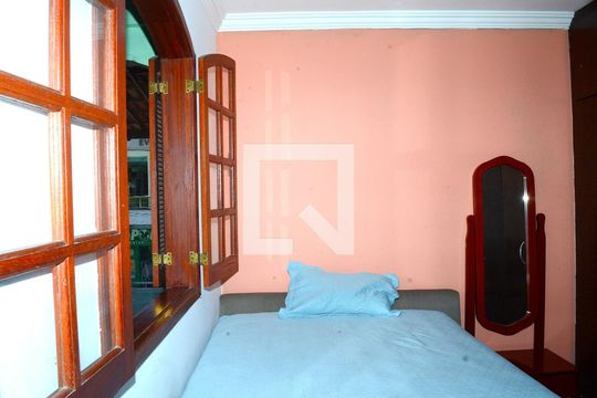 Quarto 1 de casa à venda com 1 quarto, 220m² em Goiânia, Belo Horizonte