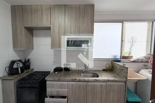 Apartamento à venda com 3 quartos, 83m² em Castelo, Belo Horizonte