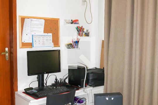 Quarto Suíte de casa de condomínio à venda com 3 quartos, 150m² em Quintino Bocaiúva, Rio de Janeiro