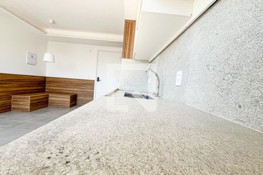 Sala/Cozinha de apartamento para alugar com 1 quarto, 34m² em Santana, São Paulo