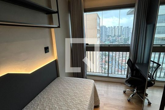 Quarto de apartamento à venda com 3 quartos, 79m² em Vila Dom Pedro I, São Paulo