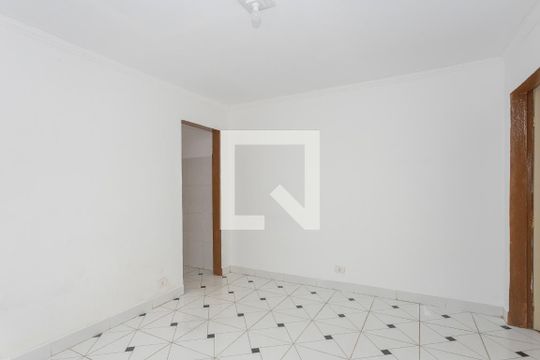 Sala de casa para alugar com 1 quarto, 60m² em Jardim Santa Margarida, São Paulo