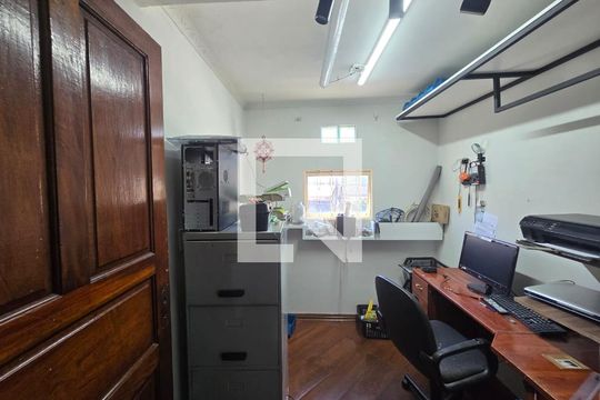 Escritório de casa à venda com 3 quartos, 108m² em Jardim Leda, Guarulhos
