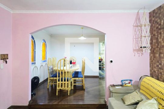 Sala de casa à venda com 3 quartos, 108m² em Jardim Leda, Guarulhos