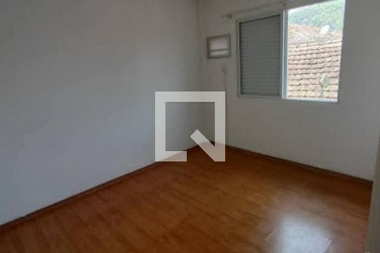 Quarto de apartamento para alugar com 1 quarto, 60m² em Vila Valenca, São Vicente