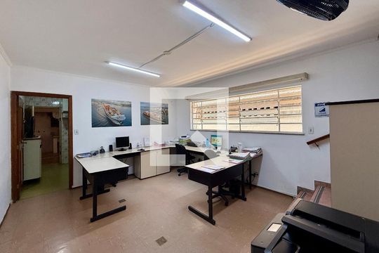 Sala  de casa à venda com 3 quartos, 137m² em Jardim Aeroporto, São Paulo