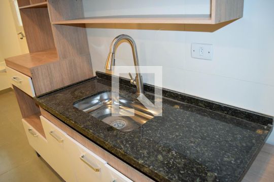 Kitnet/Studio à venda com 0 quarto, 27m² em Penha de França, São Paulo