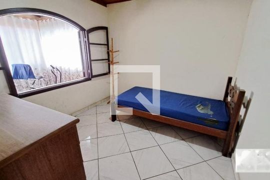 Casa à venda com 4 quartos, 263m² em São João Batista, Belo Horizonte