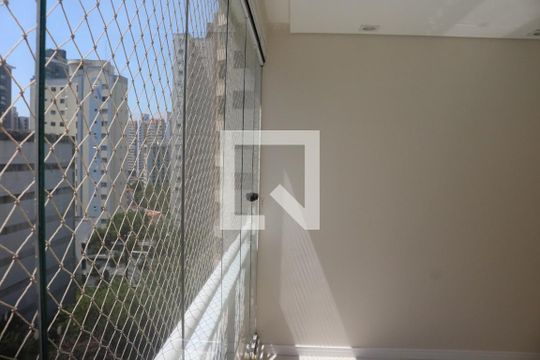 Sala de apartamento à venda com 3 quartos, 92m² em Vila Romana, São Paulo