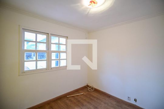 Quarto 1 de casa de condomínio para alugar com 3 quartos, 153m² em Jardim Rosa Maria, São Paulo