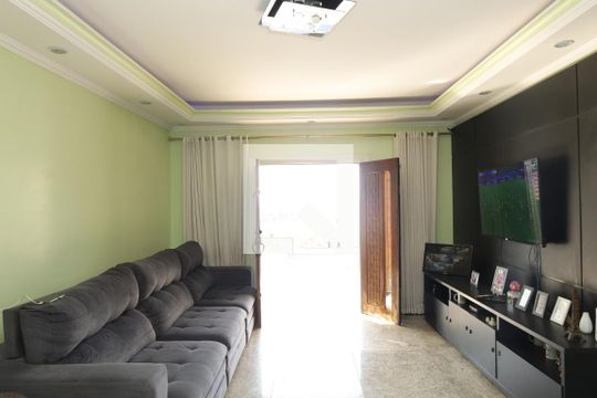 Sala 1 de casa para alugar com 4 quartos, 1395m² em Vila Curuçá Velha, São Paulo