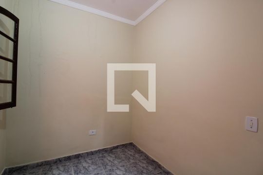 Quarto 1 casa 1 de casa para alugar com 4 quartos, 262m² em Jardim Danfer, São Paulo