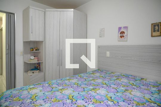Quarto de casa à venda com 5 quartos, 225m² em Vila Conde do Pinhal, São Paulo