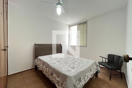 Quarto de apartamento à venda com 3 quartos, 100m² em Pinheiros, São Paulo