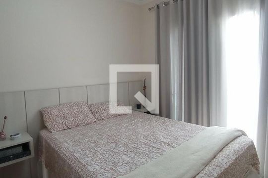 Casa à venda com 3 quartos, 72m² em Jardim Rina, Santo André