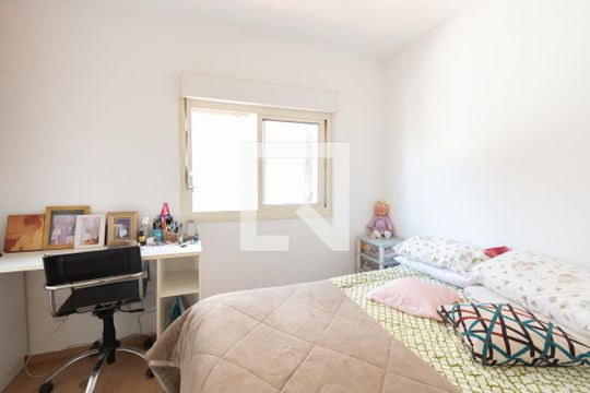 Casa de Condomínio à venda com 2 quartos, 70m² em Fátima, Canoas