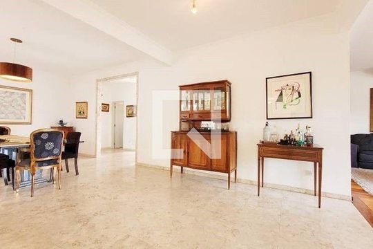 Casa à venda com 4 quartos, 496m² em Jardim Sao Bento, São Paulo