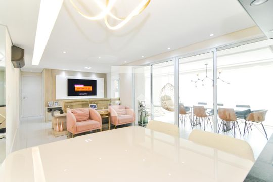 Apartamento à venda com 3 quartos, 145m² em Vila Lanzara, Guarulhos