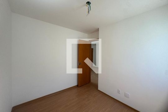 Quarto 1 de apartamento para alugar com 2 quartos, 38m² em Jardim Hanna, Guarulhos