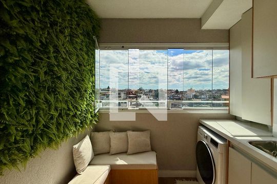 Sacada de apartamento à venda com 2 quartos, 37m² em Jardim São Luís, São Paulo