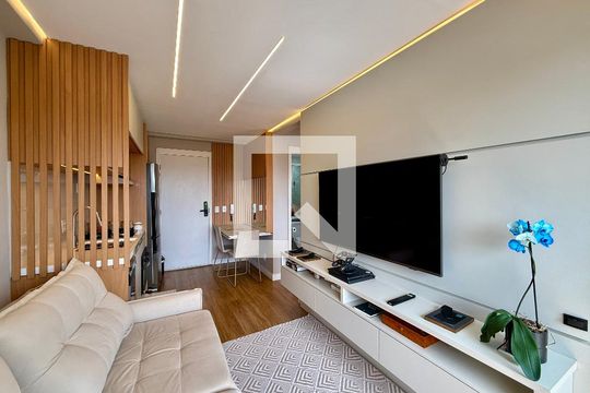 Sala de apartamento à venda com 2 quartos, 37m² em Jardim São Luís, São Paulo