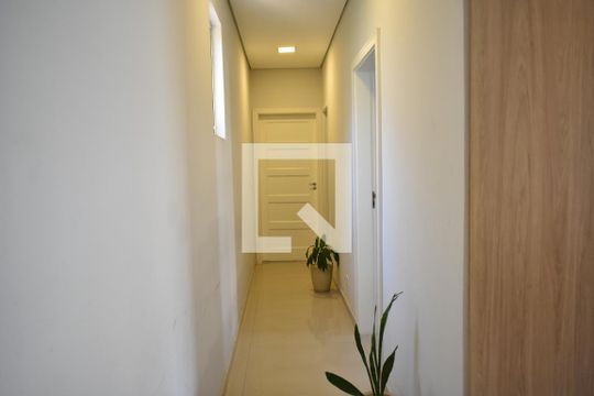 Corredor de apartamento à venda com 2 quartos, 104m² em Mirandópolis, São Paulo