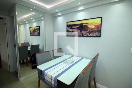 Sala de apartamento à venda com 2 quartos, 45m² em Vicente de Carvalho, Rio de Janeiro