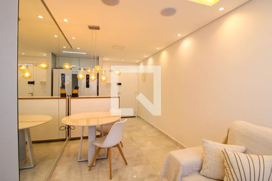 Sala  de apartamento à venda com 2 quartos, 41m² em Parque Esmeralda, São Paulo