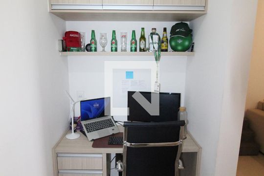 Sala de apartamento para alugar com 2 quartos, 70m² em Jardim Vale do Sol, São José dos Campos
