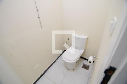 Lavabo de casa para alugar com 3 quartos, 326m² em Conjunto Habitacional Vila Santana (sousas), Campinas