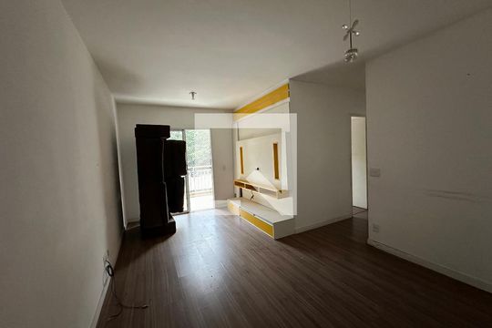 Sala de apartamento à venda com 3 quartos, 80m² em Jardim Esperança, Barueri
