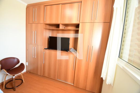 Quarto 1 de apartamento para alugar com 3 quartos, 80m² em Taquaral, Campinas