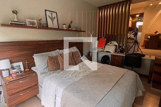 Quarto de apartamento à venda com 1 quarto, 40m² em Barra da Tijuca, Rio de Janeiro